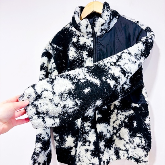 H&M Black & White Teddy Jacket - Picture 7 of 10